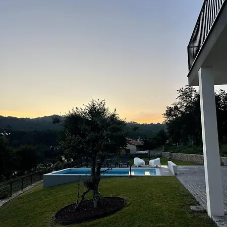 Casa Dos Fornos Vilarinho Holiday home *